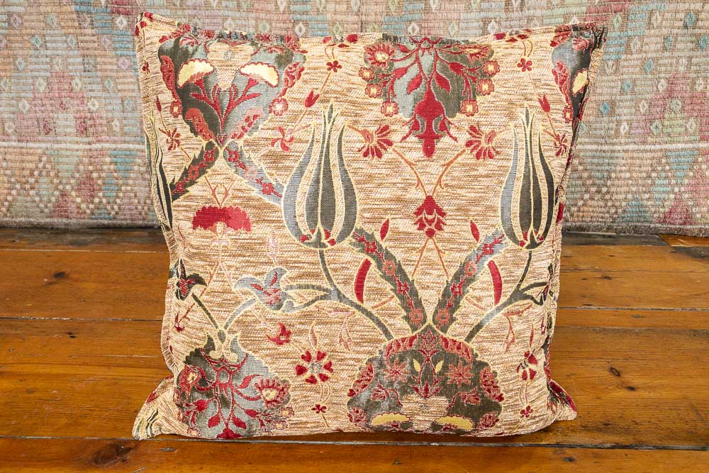 Small Sandalwood Ottoman Turkish Tulip Cushion Cover 44x44cm